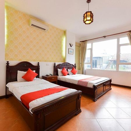 Oyo 216 Alisa Hotel Hanoi Exterior photo